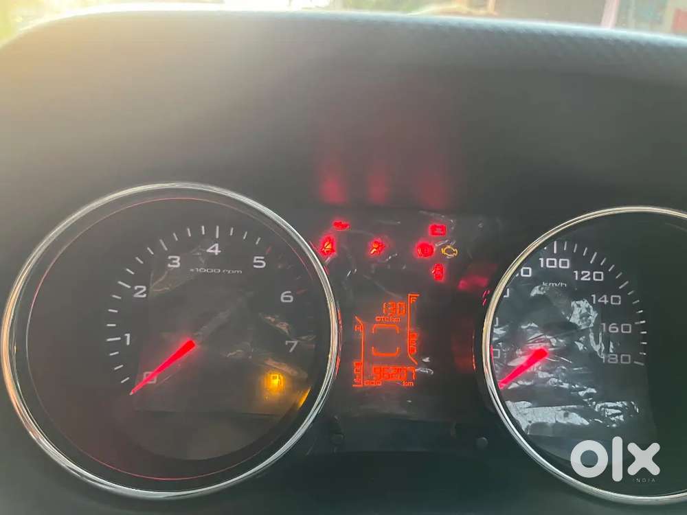 Mahindra Tuv 300 2013