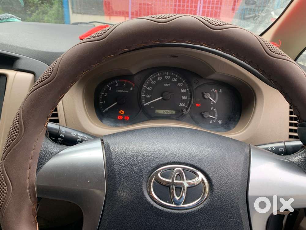 Toyota Innova 2016 Model