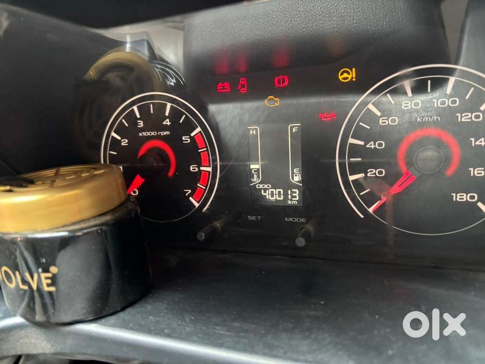 Mahindra Kuv 100 2016 Diesel 40013 Km Driven