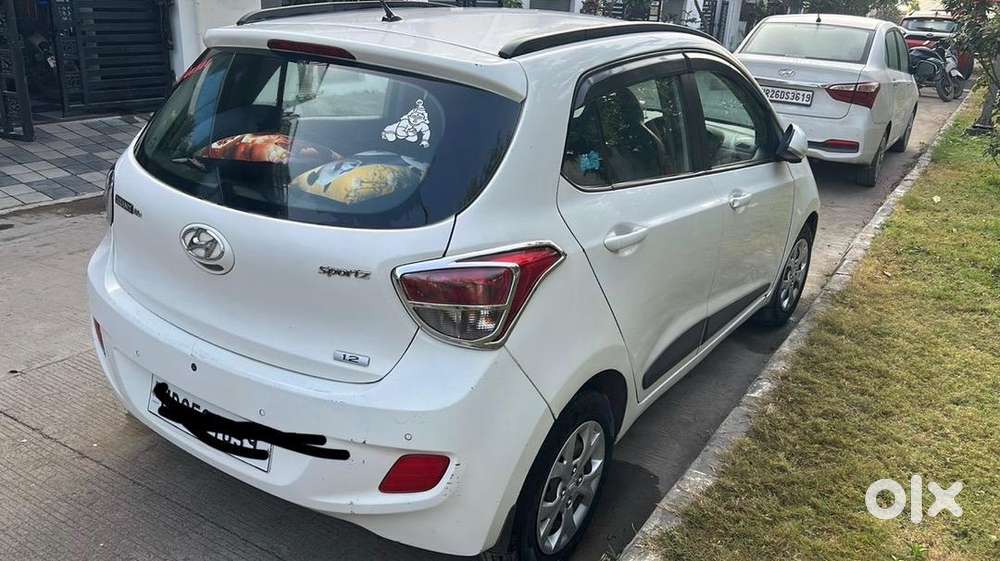 2016 Hyundai Petrol Manual Car