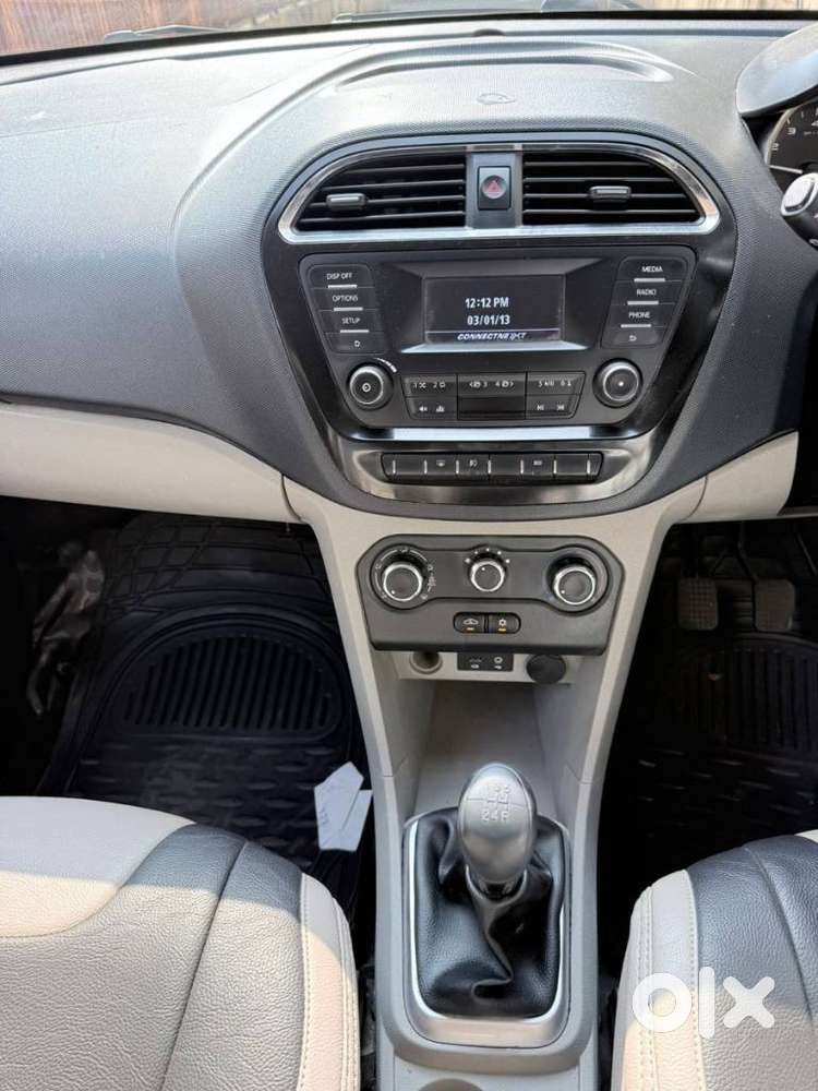 Tata Tiago Xz, 2017, Petrol