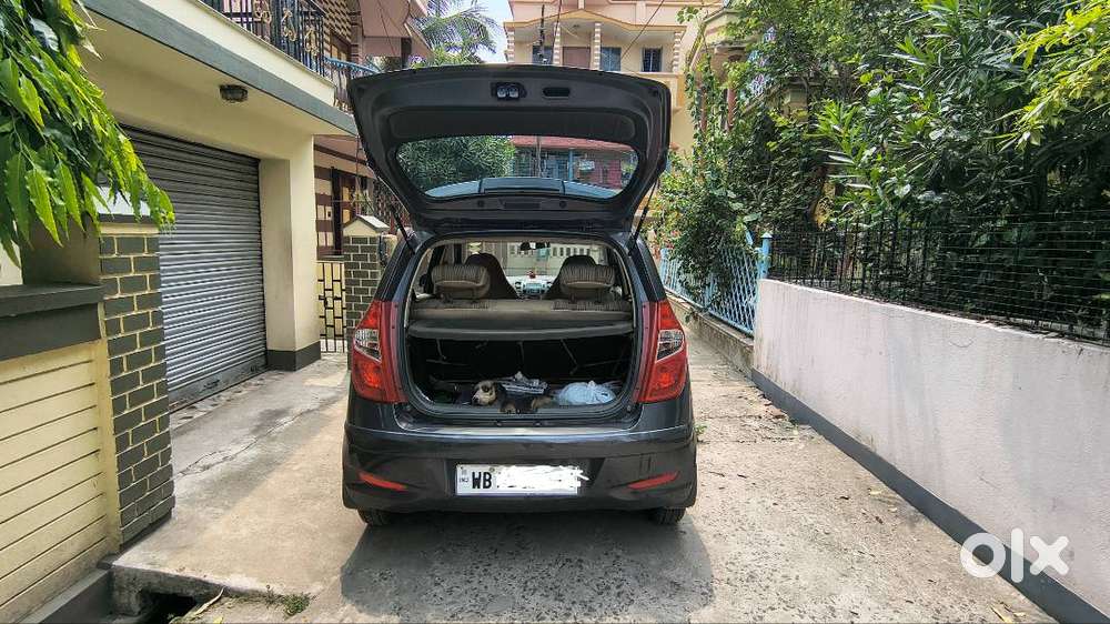 Hyundai I10 1.2 Kappa Sportz (top Model), Well Maintained