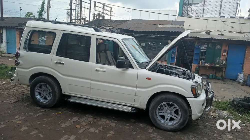 Mahindra Scorpio Diesel 2013 Lx