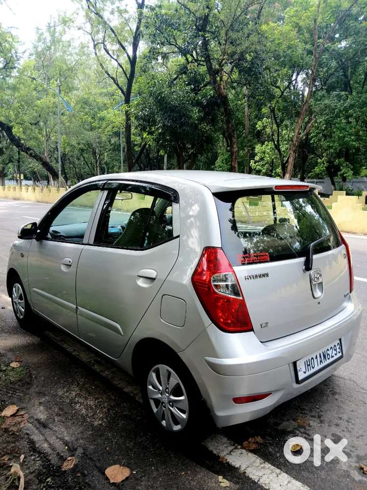 Hyundai I10 Sportz Petrol 2011
