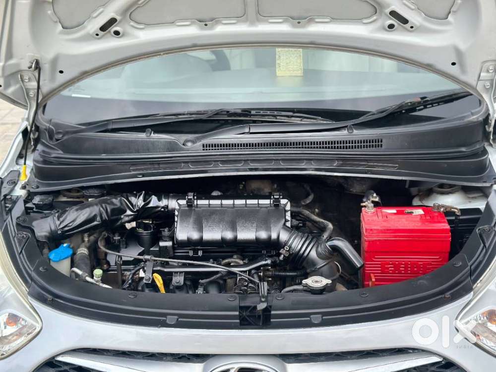 Hyundai I10 Sportz 1.2 Automatic Kappa2, 2013, Petrol