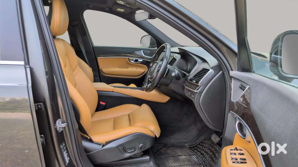 Volvo Xc 90 D5 Momentum, 2018, Diesel