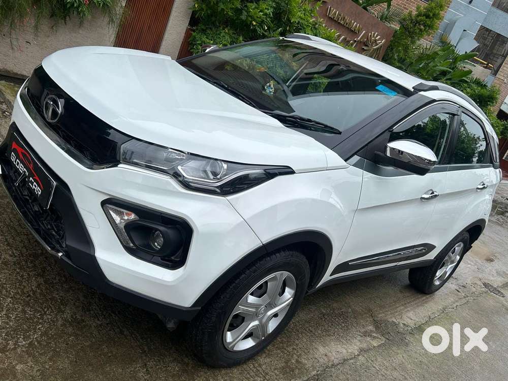 Tata Nexon 1.2 Revotron Xm Plus (s), 2021, Petrol
