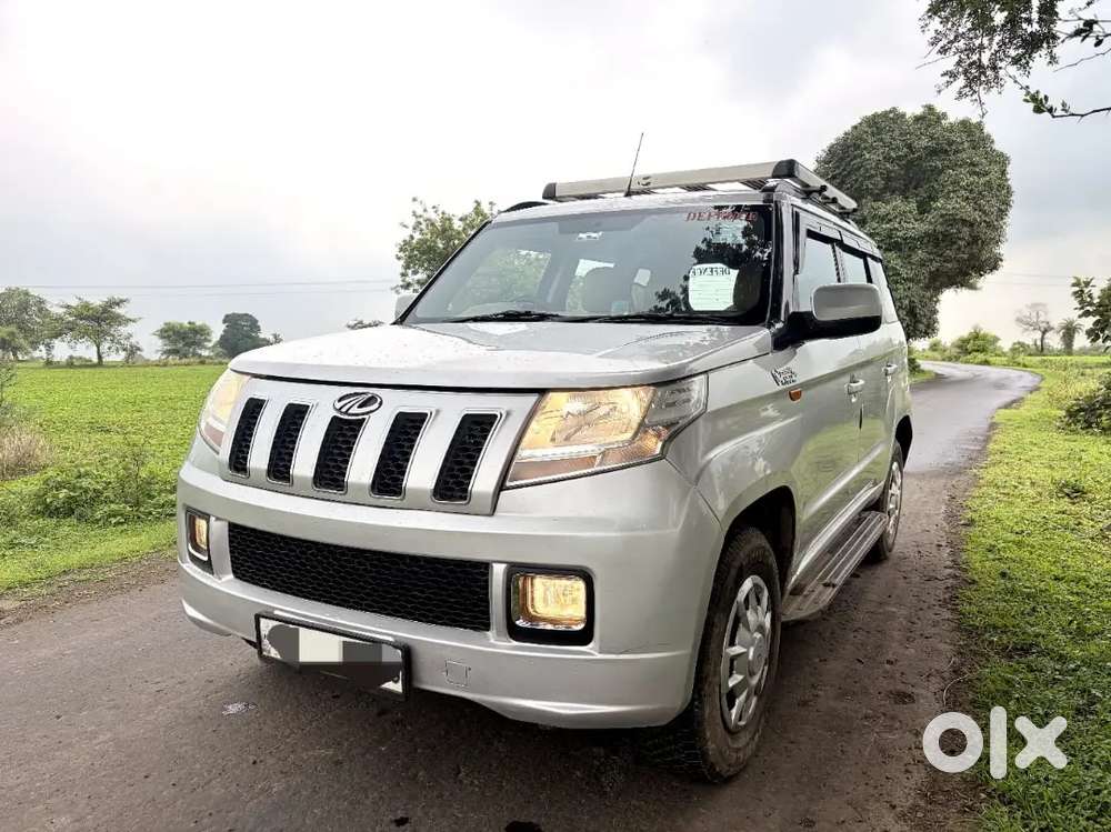 Mahindra Tuv 300 T6 2016 Variant