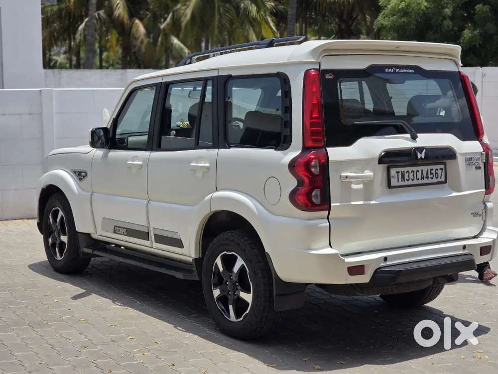 Mahindra Scorpio Classic 2023 Diesel Manual
