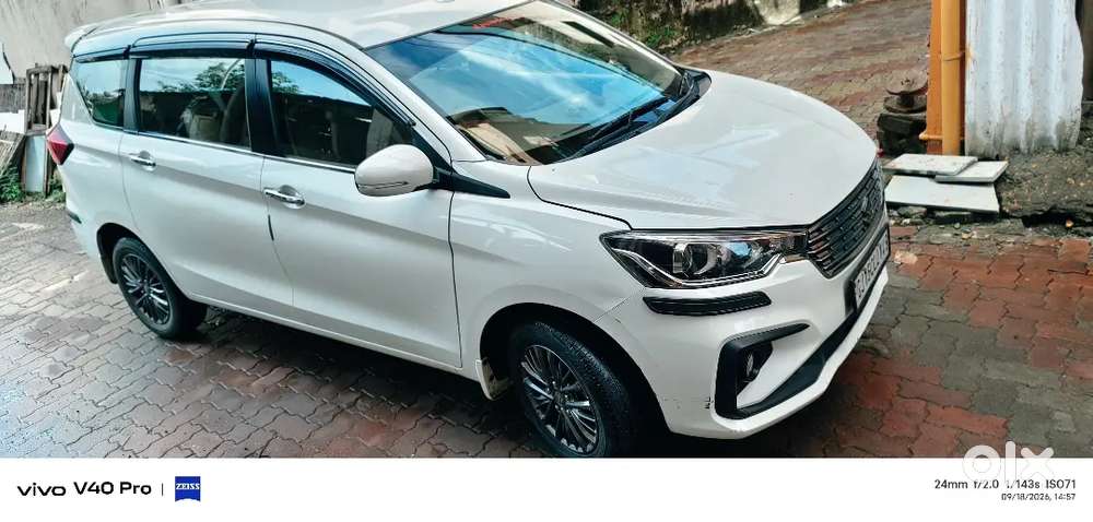 Maruti Suzuki Ertiga 2021 1.5 Zxi Shvs