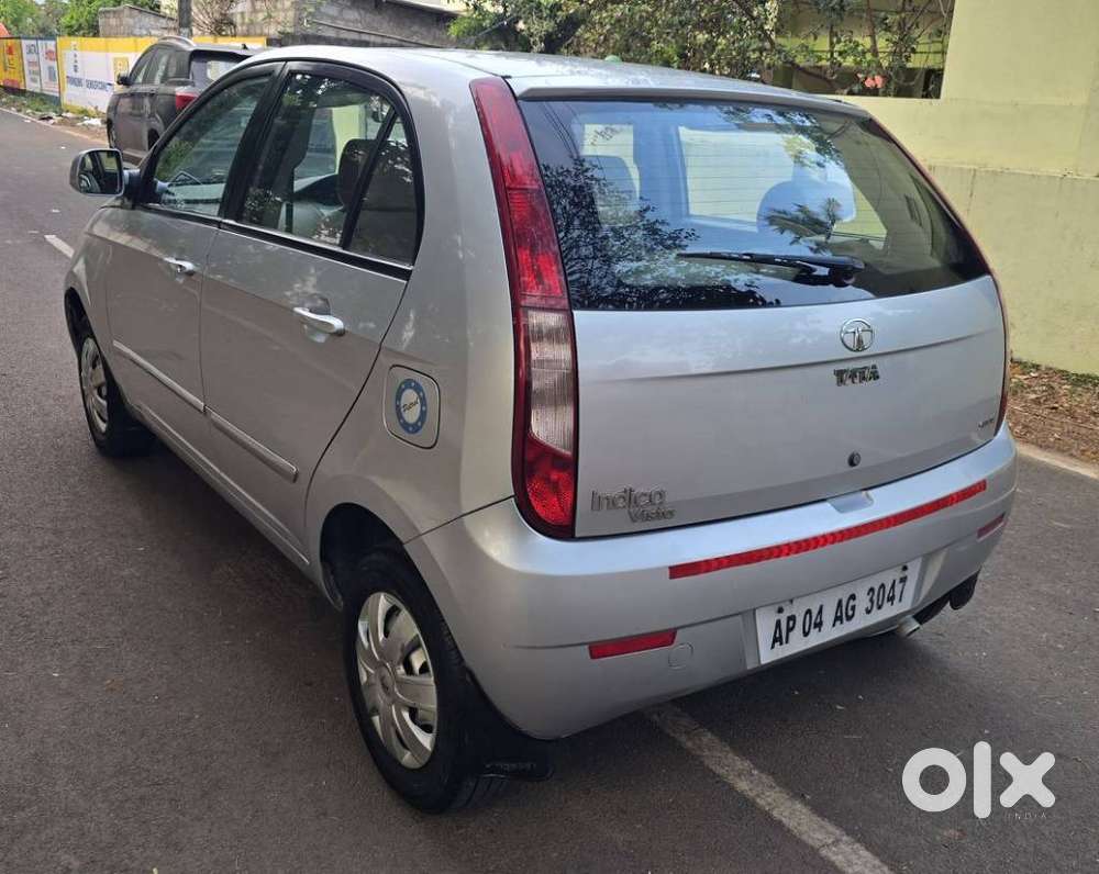 Tata Indica Vista 2008-2013 Aura 1.2 Safire (abs) Bs Iv, 2011, Petro..