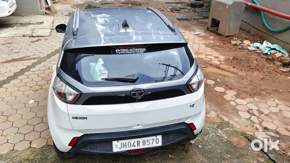 Tata Nexon Revotron 2019 Petrol