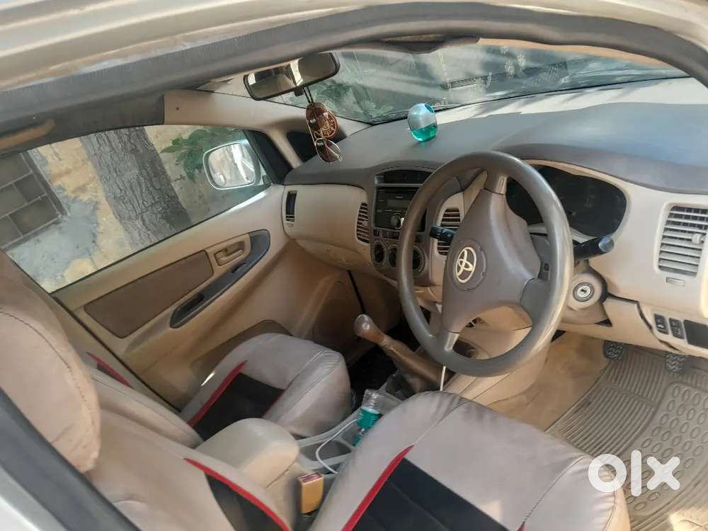 Toyota Innova 2006