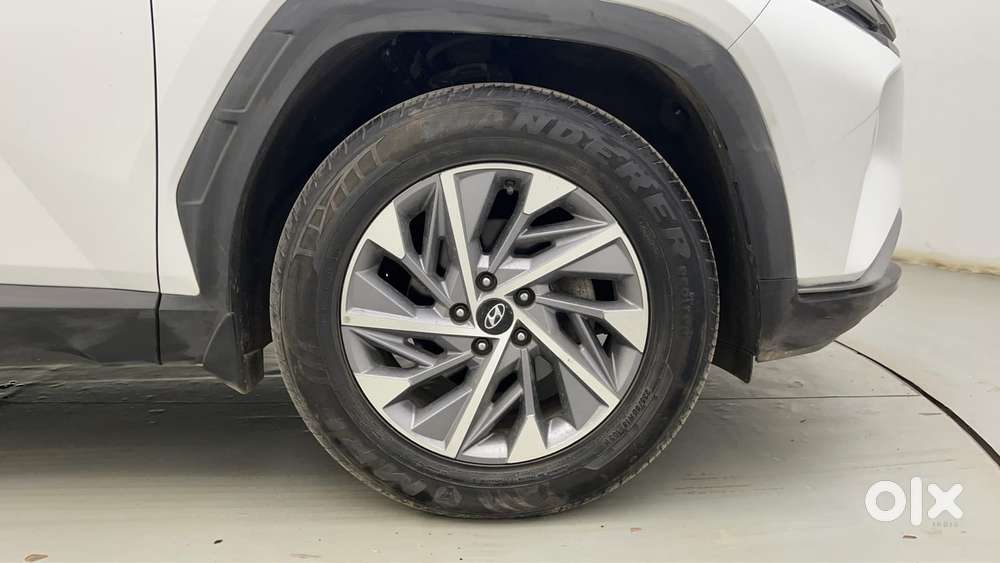 Hyundai Tucson 2.0 Signature Petrol At, 2023, Petrol