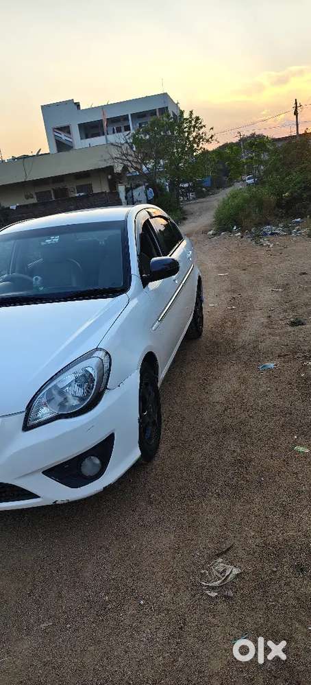 Hyundai Verna 2010 Petrol 83000 Km Driven