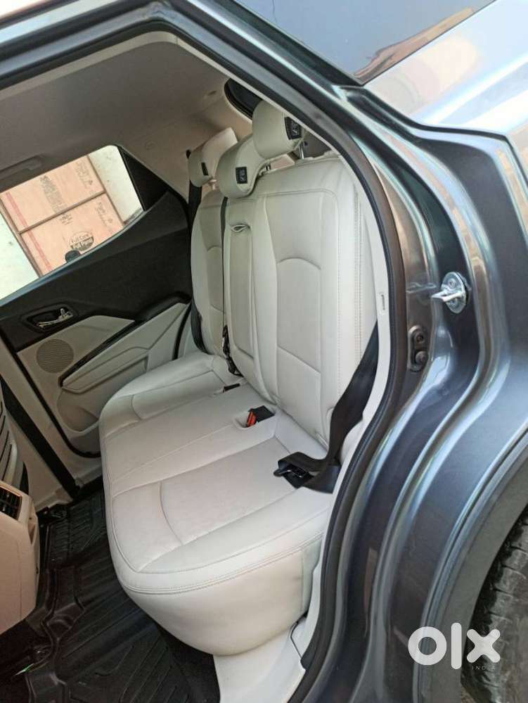 Mahindra Xuv400 Ev El Fast Charger Dt, 2024, Electric