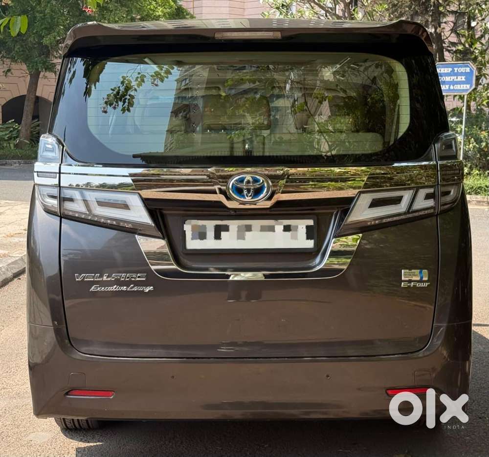 Toyota Vellfire Vip &ndash; Executive Lounge, 2021, Petrol