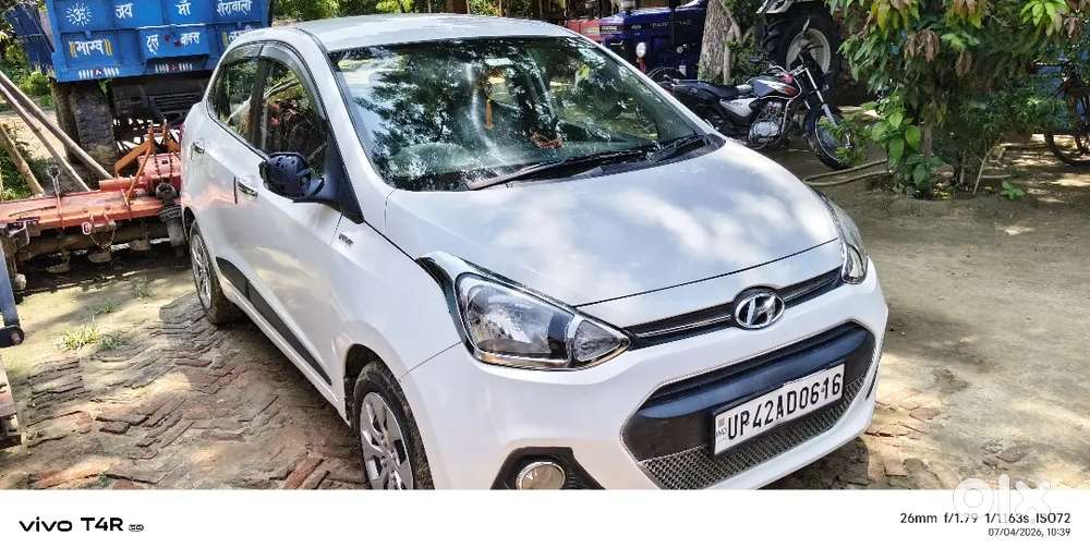 Hyundai Xcent Petrol 2015 Model