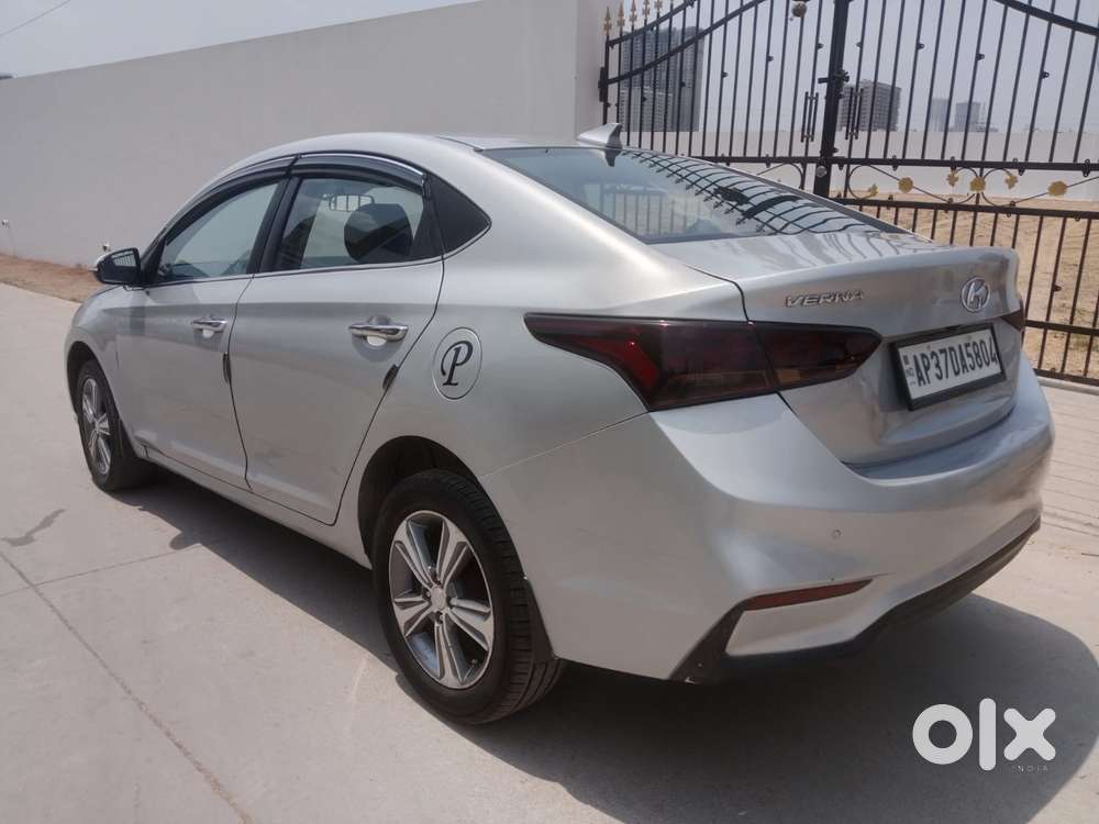 Hyundai Verna 1.6 Vtvt Sx, 2017, Petrol