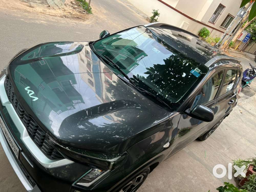 Kia Sonet Htk + (o) Wit Sunroof, Petrol 2025 Model Manual G1.2 Variant