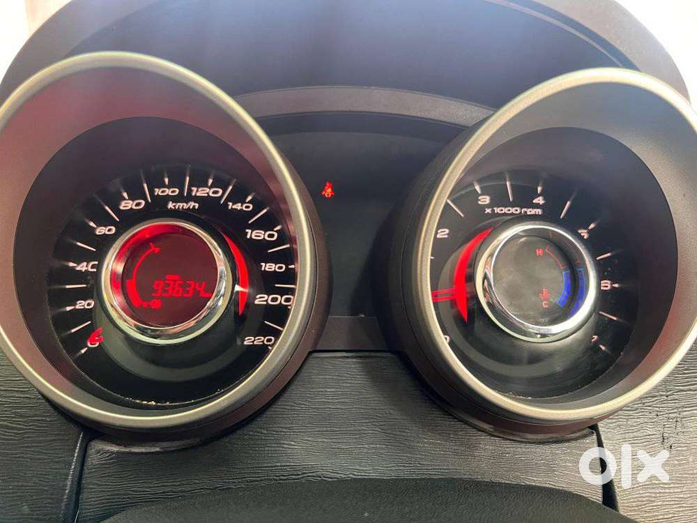 Mahindra Xuv500 W8, 2016, Diesel