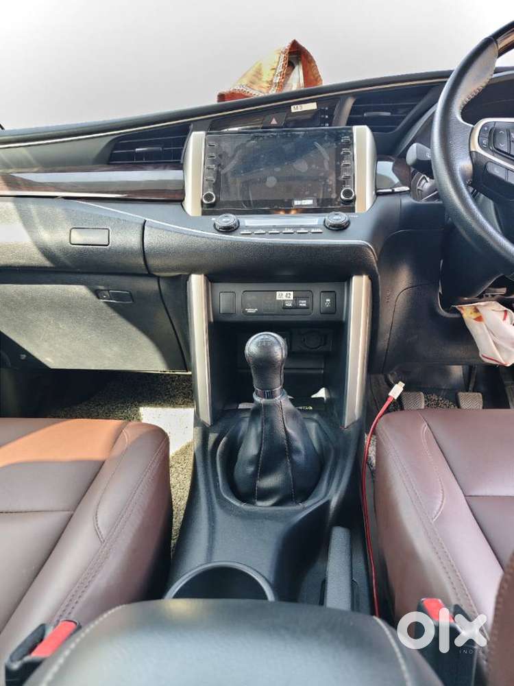 Toyota Innova Crysta 2.4 V 8 Str, 2023, Diesel