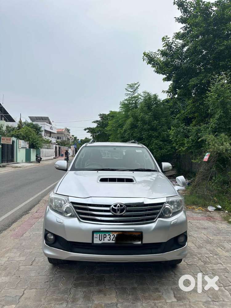 Toyota Fortuner 3.0 4x4 Manual, 2013, Diesel