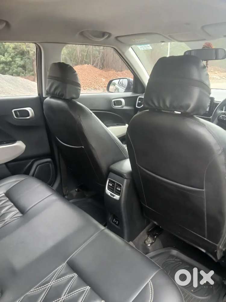 Hyundai Venue S Petrol 2023