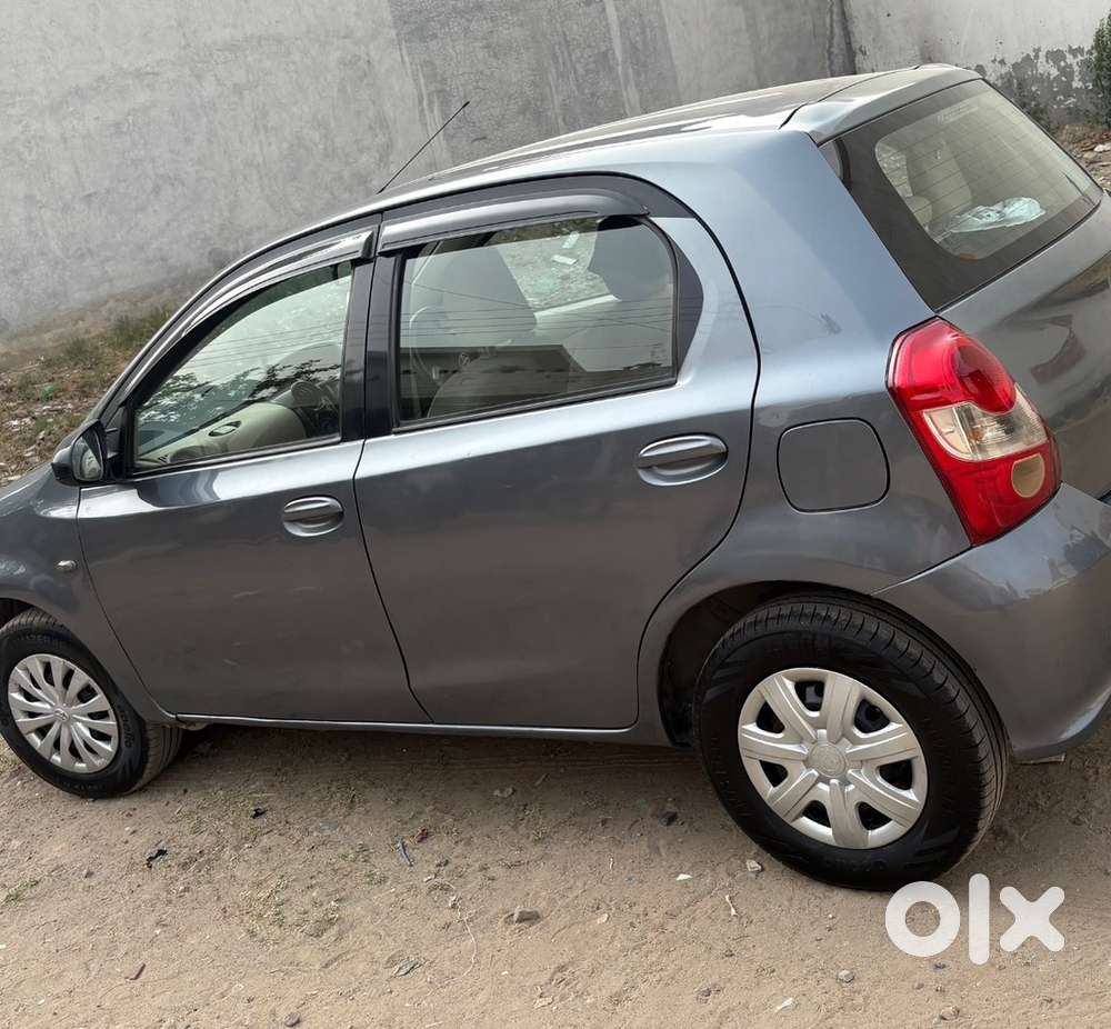Toyota Etios Liva 2017 Diesel Well Maintained