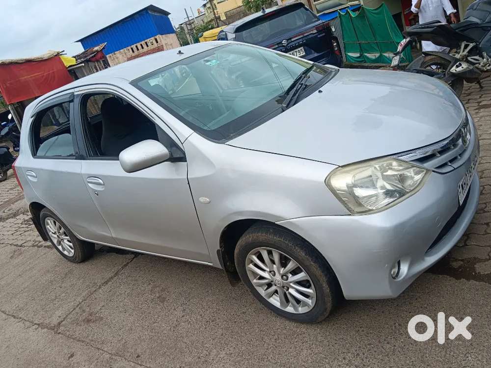 Toyota Etios Liva 2012