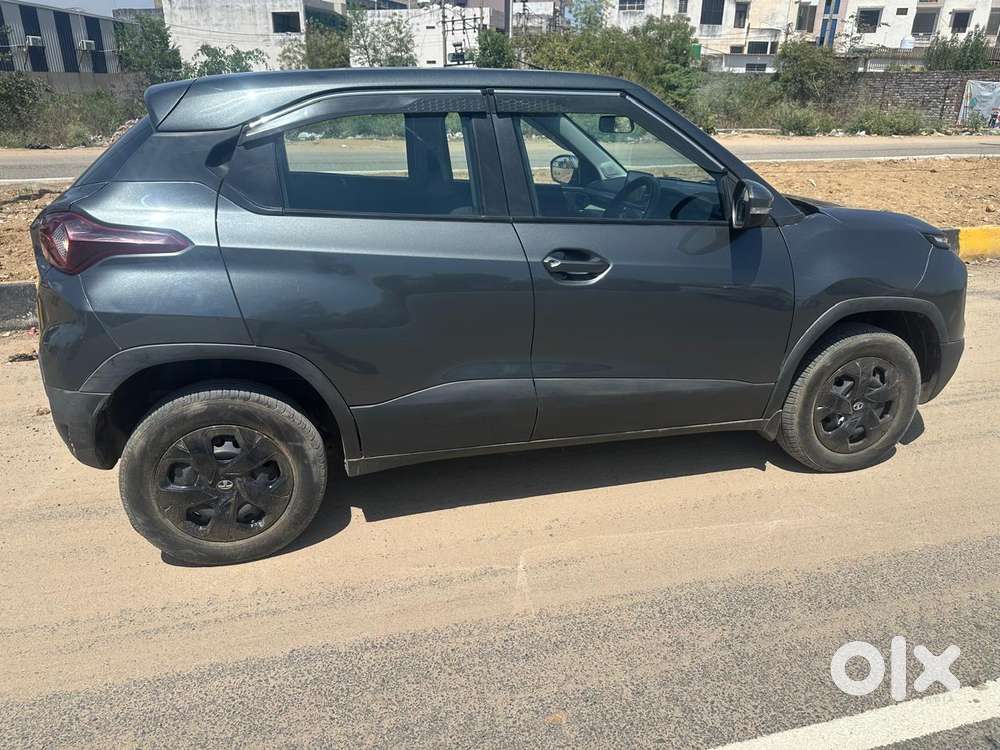 Tata Punch 1.2 Revotron Adventure Camo Rhythm Amt, 2023, Petrol