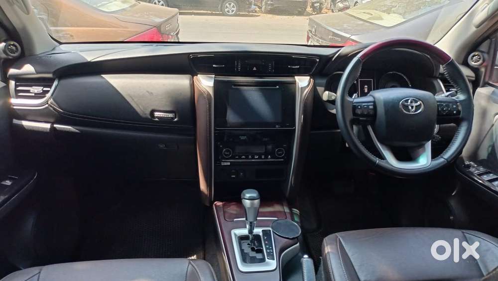 Toyota Fortuner 3.0 4x2 Automatic, 2016, Diesel