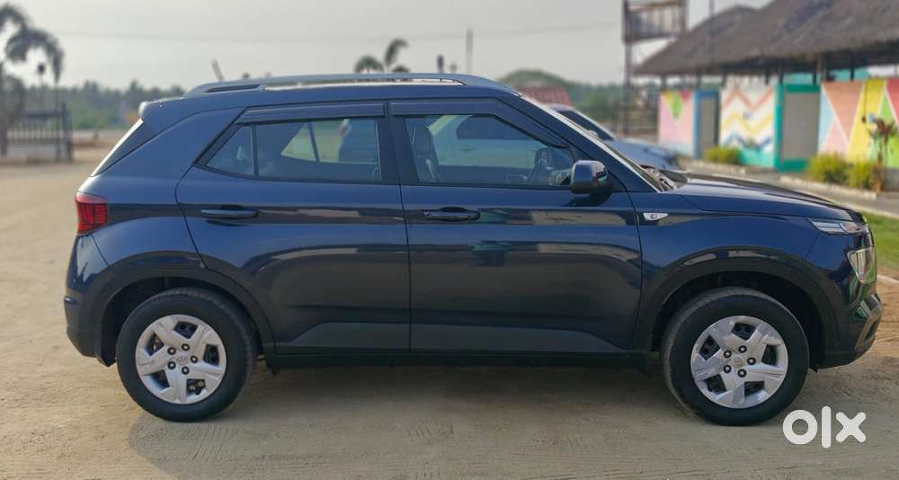 Hyundai Venue S 1.2 Petrol, 2020, Petrol