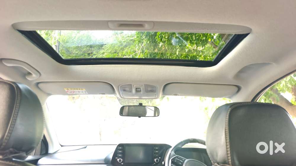 Hyundai I20 Asta (o) 1.2 Mt, 2023, Petrol