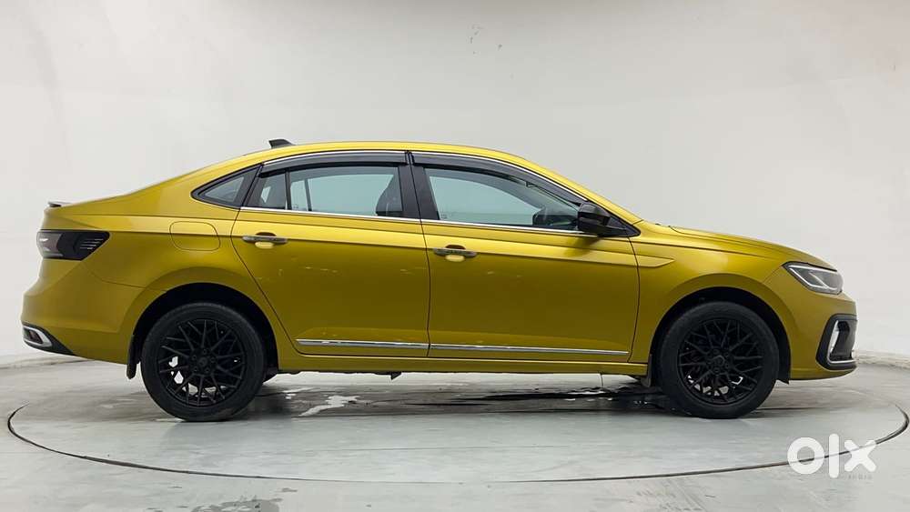 Volkswagen Virtus Highline Plus 1.0 Tsi At, 2022, Petrol