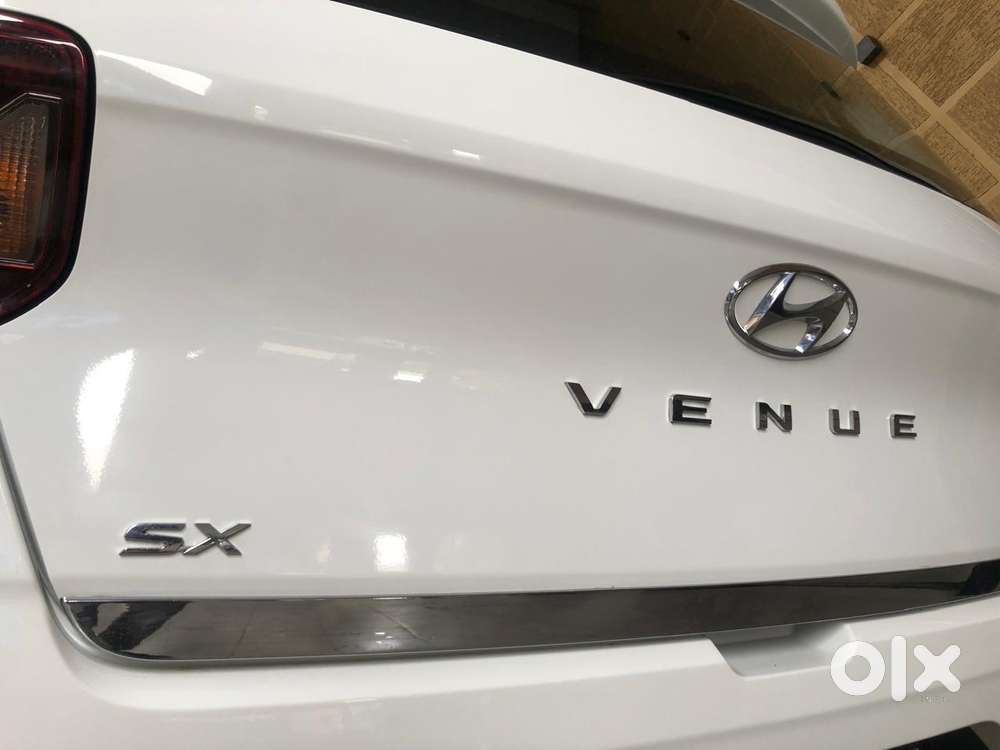 Hyundai Venue 1.0 Sx Turbo Imt, 2022, Petrol