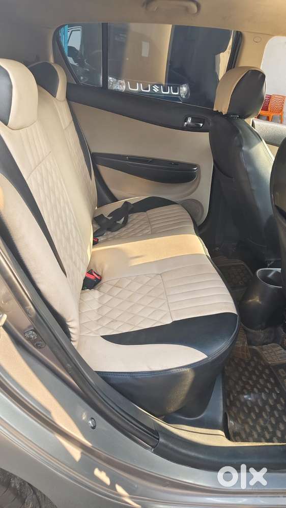 Hyundai I20 Petrol Cvt Magna Executive, 2013, Petrol
