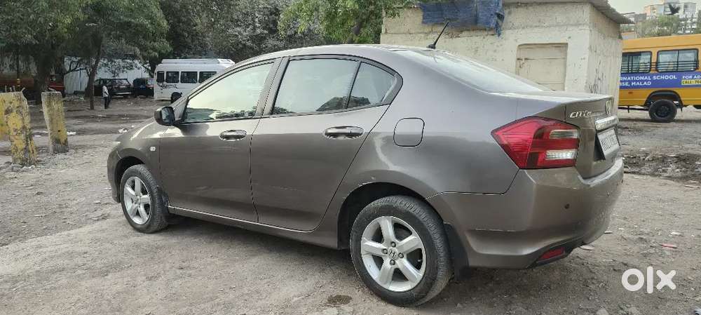 Automatic 2013 Super Class Condition Full Insurance 1 Party