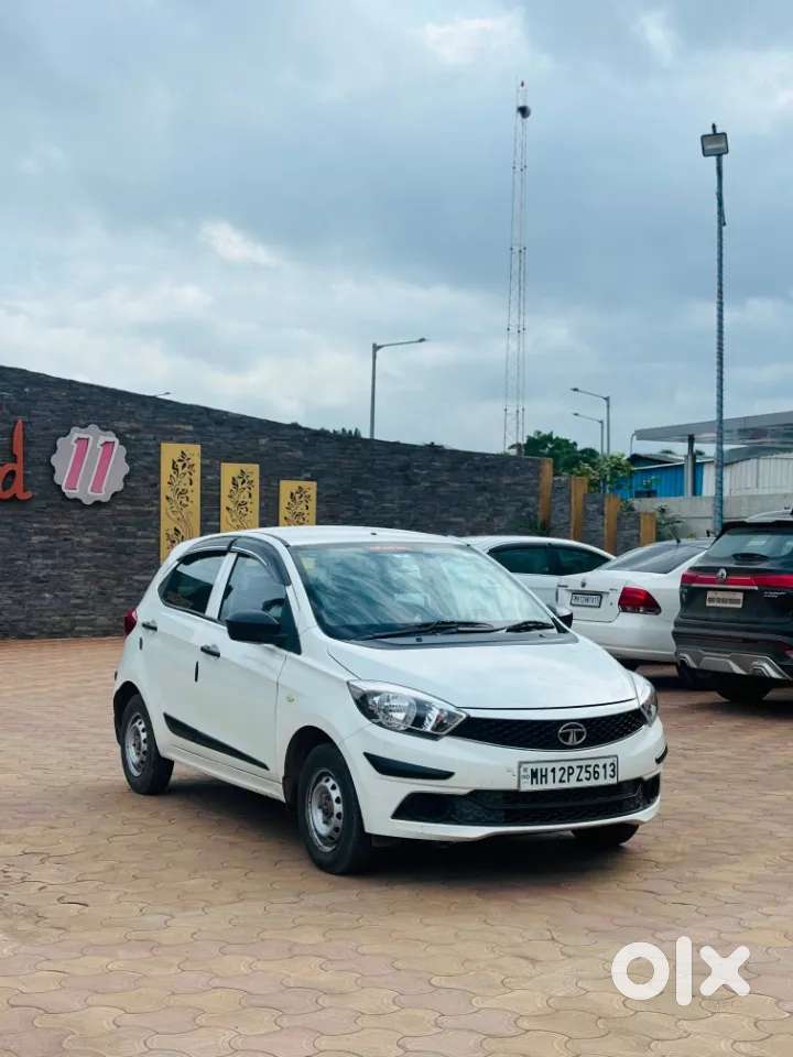 Tata Tiago 1.2 Revotron Xm, 2018, Petrol