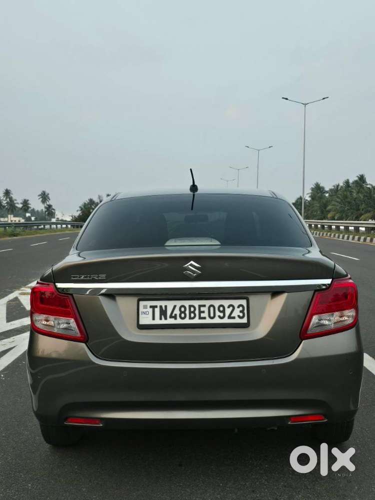 Maruti Suzuki Dzire Vxi Ags, 2022, Petrol