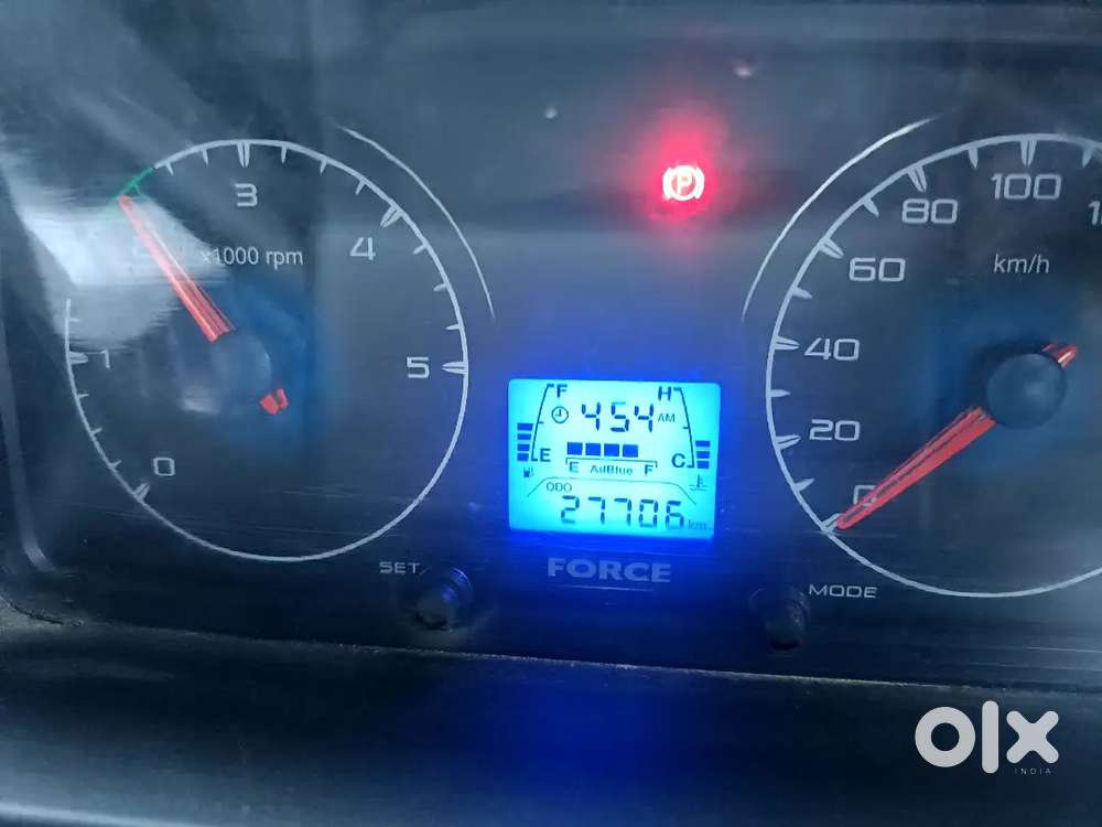 Force Motors Trax Cruiser 2026 Diesel