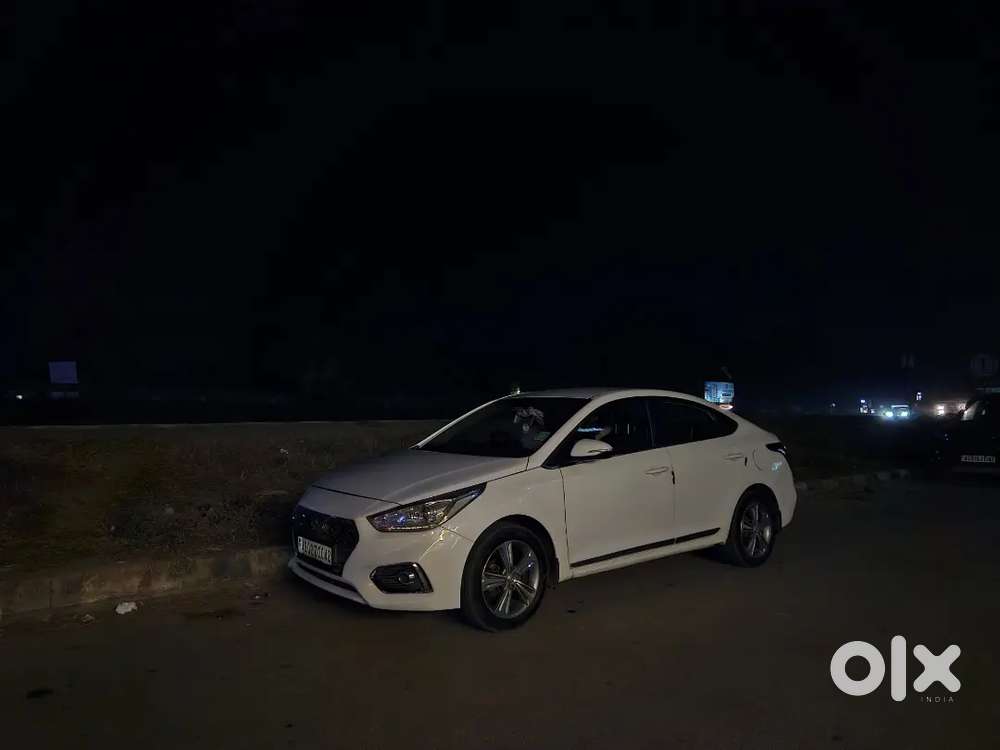 Hyundai Verna 2019 Diesel 129000 Km Driven