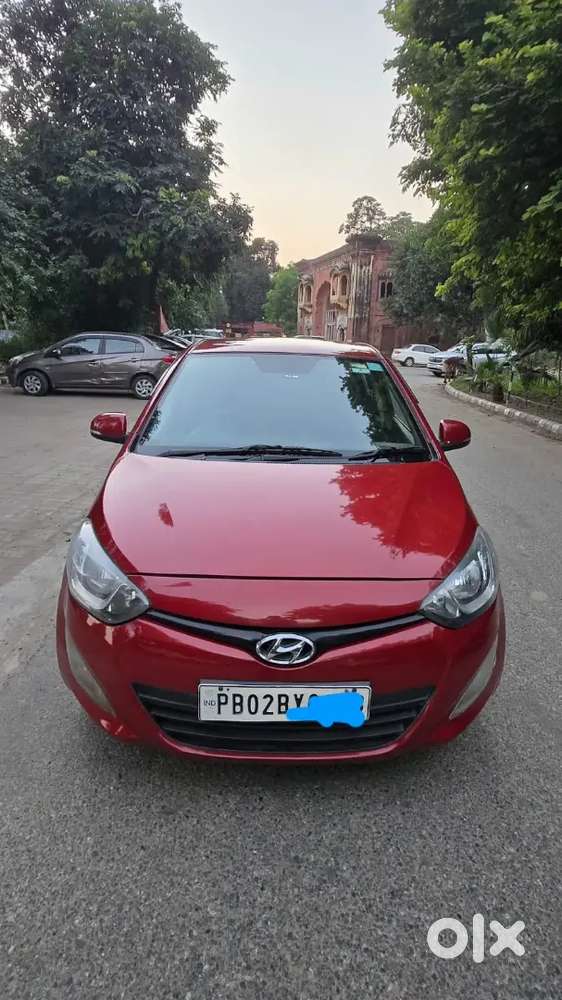 Hyundai I20 2012 Petrol 66000 Km Driven