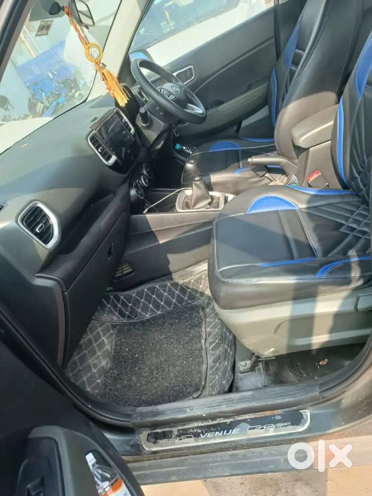 Hyundai Venue 1.2 Petrol Manual 2021