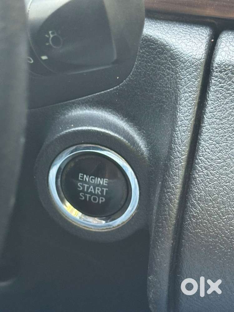 Toyota Innova Crysta 2.8z Automatic, 2017, Diesel