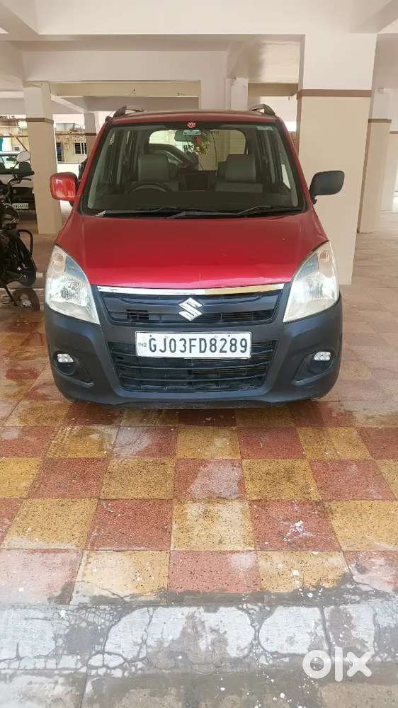 Wagonar Vxi Modle Eentrel Lock And Power Window And Power Steering