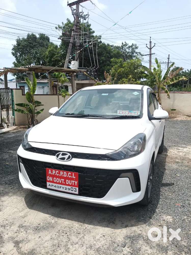 Hyundai Aura Sx Cng 2025 Gov.used Vehicle Continue Finace