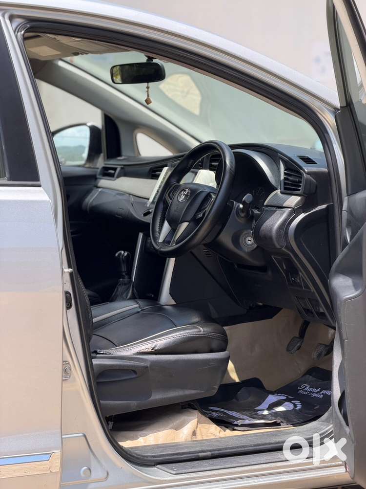 Toyota Innova Crysta Diesel 2016
