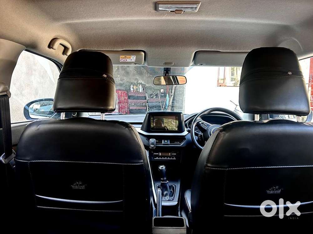 Maruti Suzuki Brezza 2023 Petrol 16000 Km Driven
