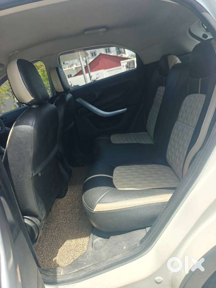 Tata Nexon 1.2 Revotron Xm, 2020, Petrol